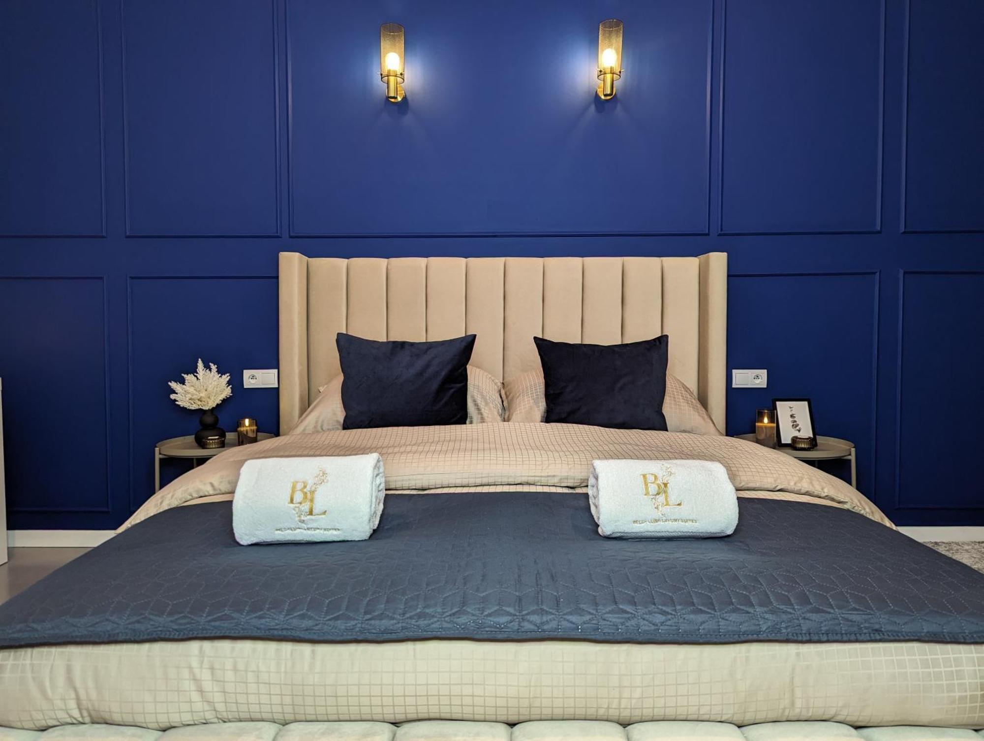 Bella Luna Luxury Suites - Chic Residence In Historic Square Warsaw Exterior photo